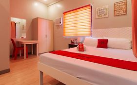 Reddoorz Near Christ The King Medical Center